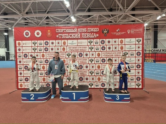 AEnF teOfsZLVLj9qN6GHCrVp9qW1PS981kNCSUxosB KXAsRXO7uIP8NWRcg8wkDtJ7PO1Yg5Swi56kIIPLVxWe