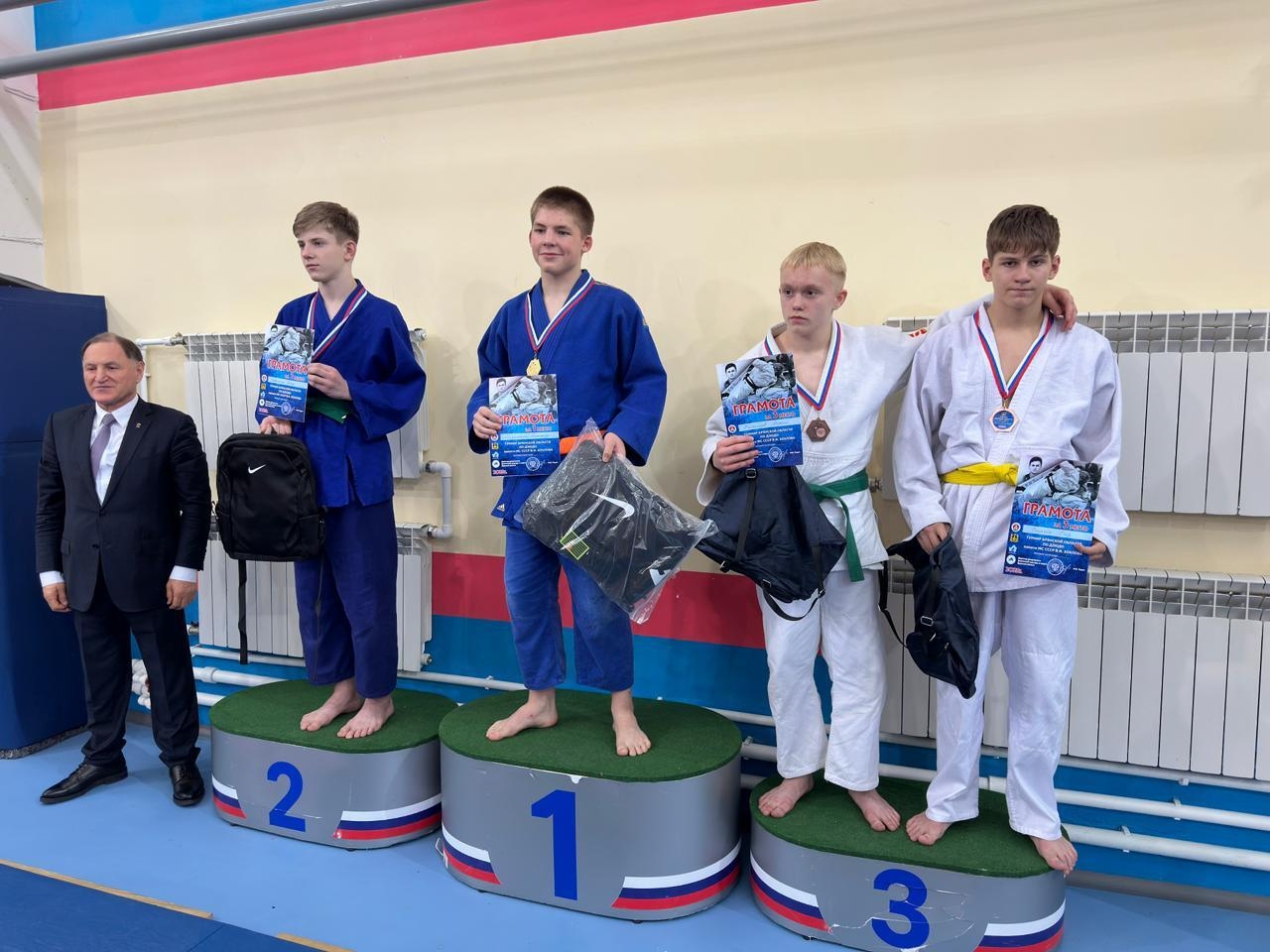 rY8yWSFgwPY4eGIsxZ6iWVlVhBtyqDeuDpyoSbNd48ugRsuQUgH2xxEq5fUjJR4 zHmCWFm752BV9OEK0HAl s5b